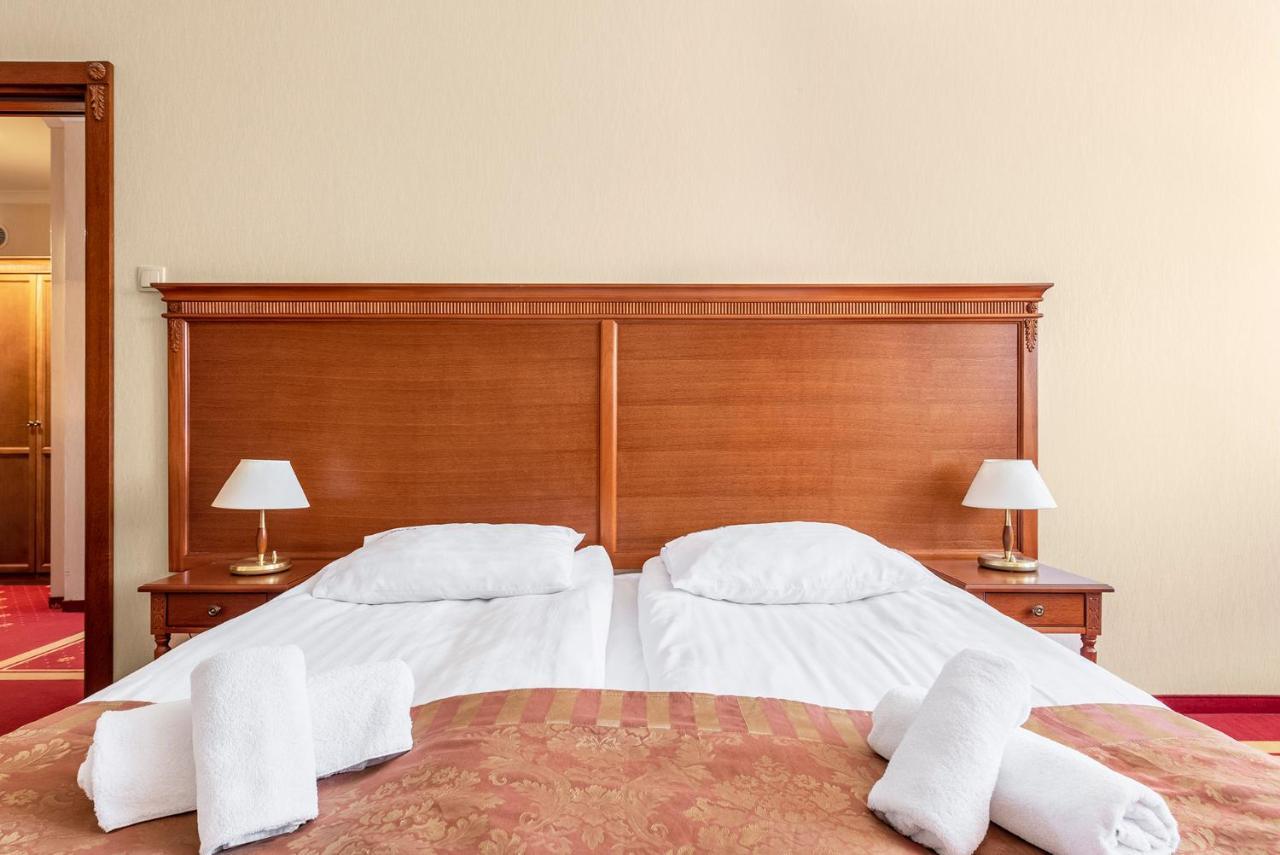Hotel Stodolka Cminsk Kültér fotó