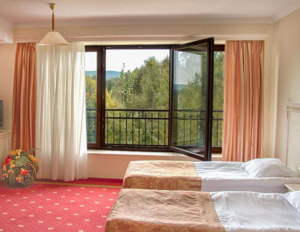 Hotel Stodolka Cminsk Kültér fotó