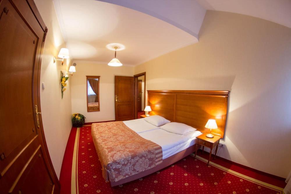Hotel Stodolka Cminsk Kültér fotó