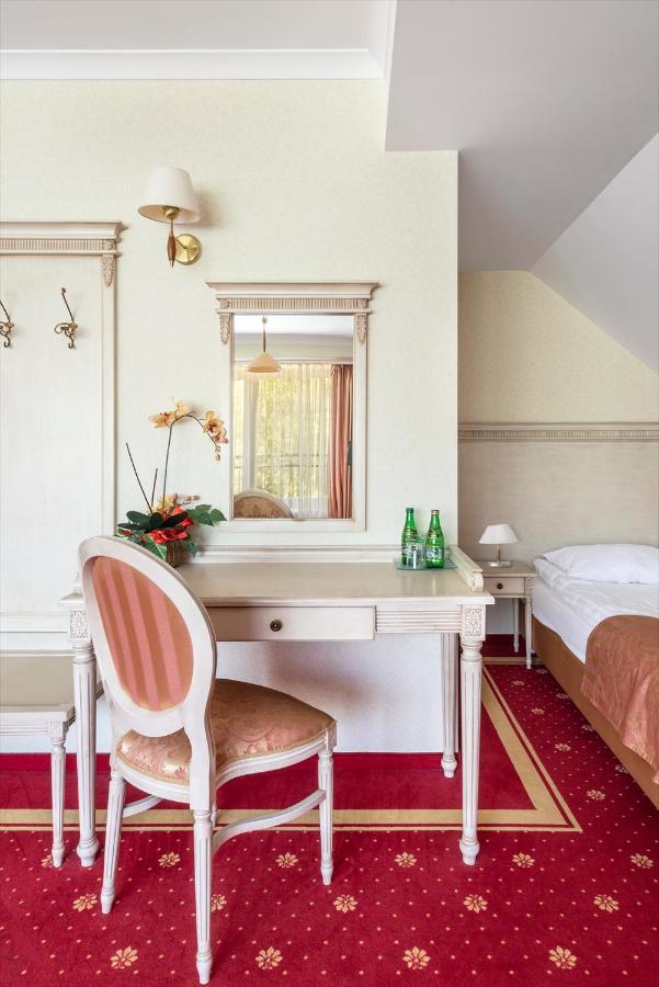 Hotel Stodolka Cminsk Kültér fotó